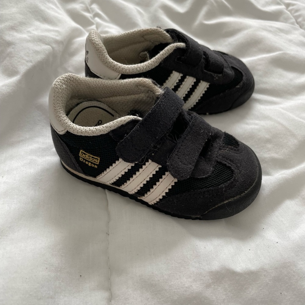 Adidas dragon toddler shoes Velcro straps size 4k EUC
